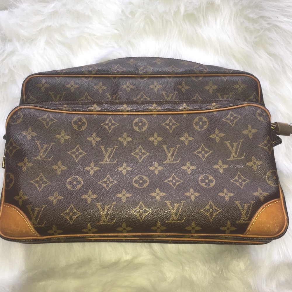 Louis Vuitton Nile GM. *Authentic*